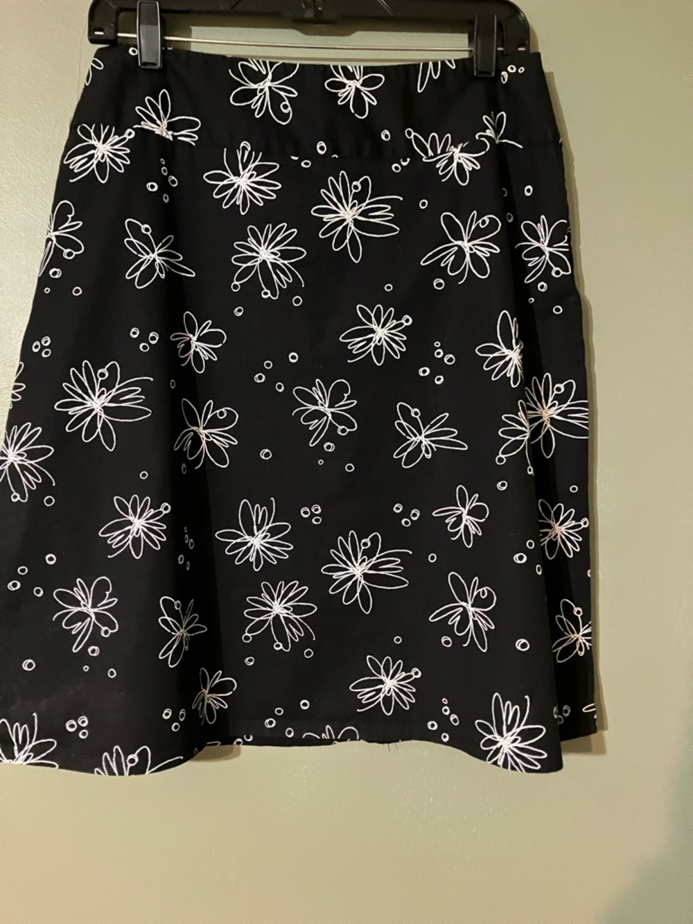 Women's Black Rafaella Floral Skirt Size 10